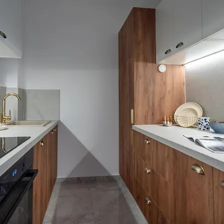 Views! Of The Palaces, 2br Stunner Apartament Bukareszt