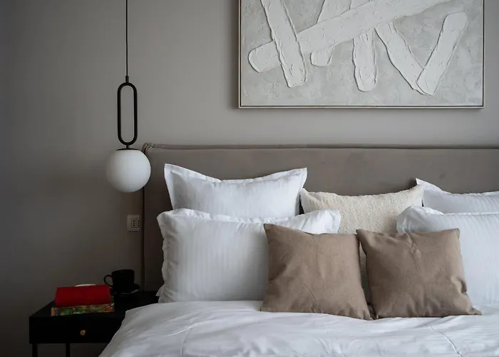 Lägenhet Views! Of The Palaces, 2br Stunner