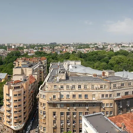 Views! Of The Palaces, 2br Stunner بوخارست