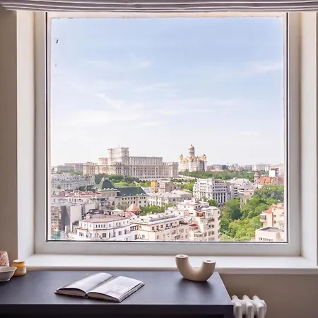 Views! Of The Palaces, 2br Stunner Apartamento *